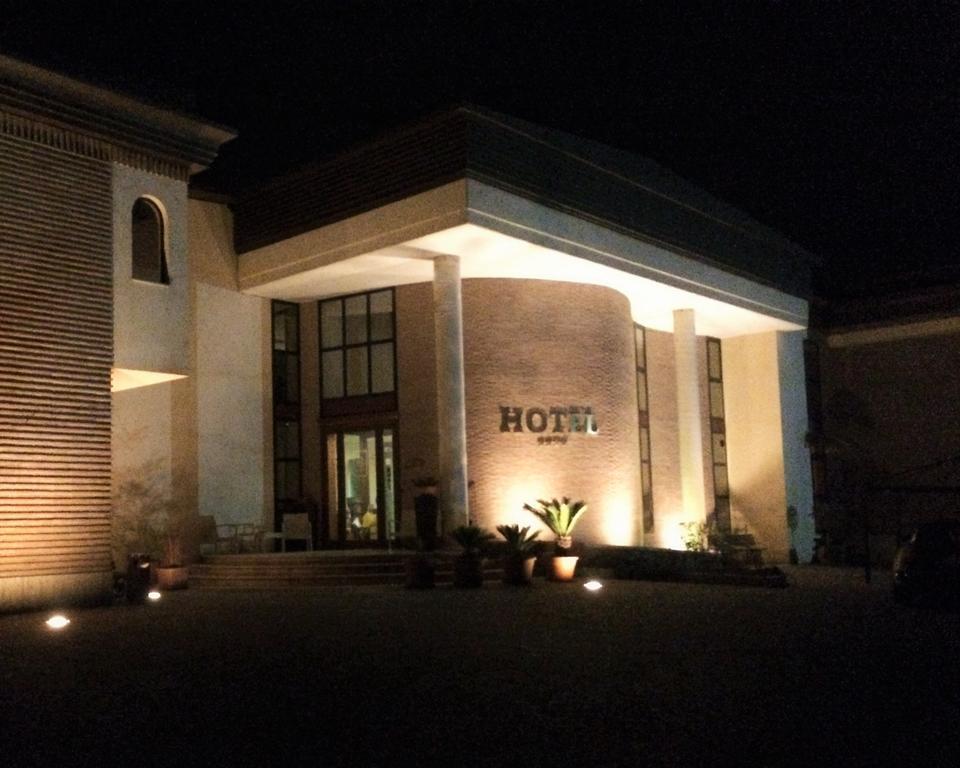 Hotel D.G. Garden Беневенто Екстериор снимка
